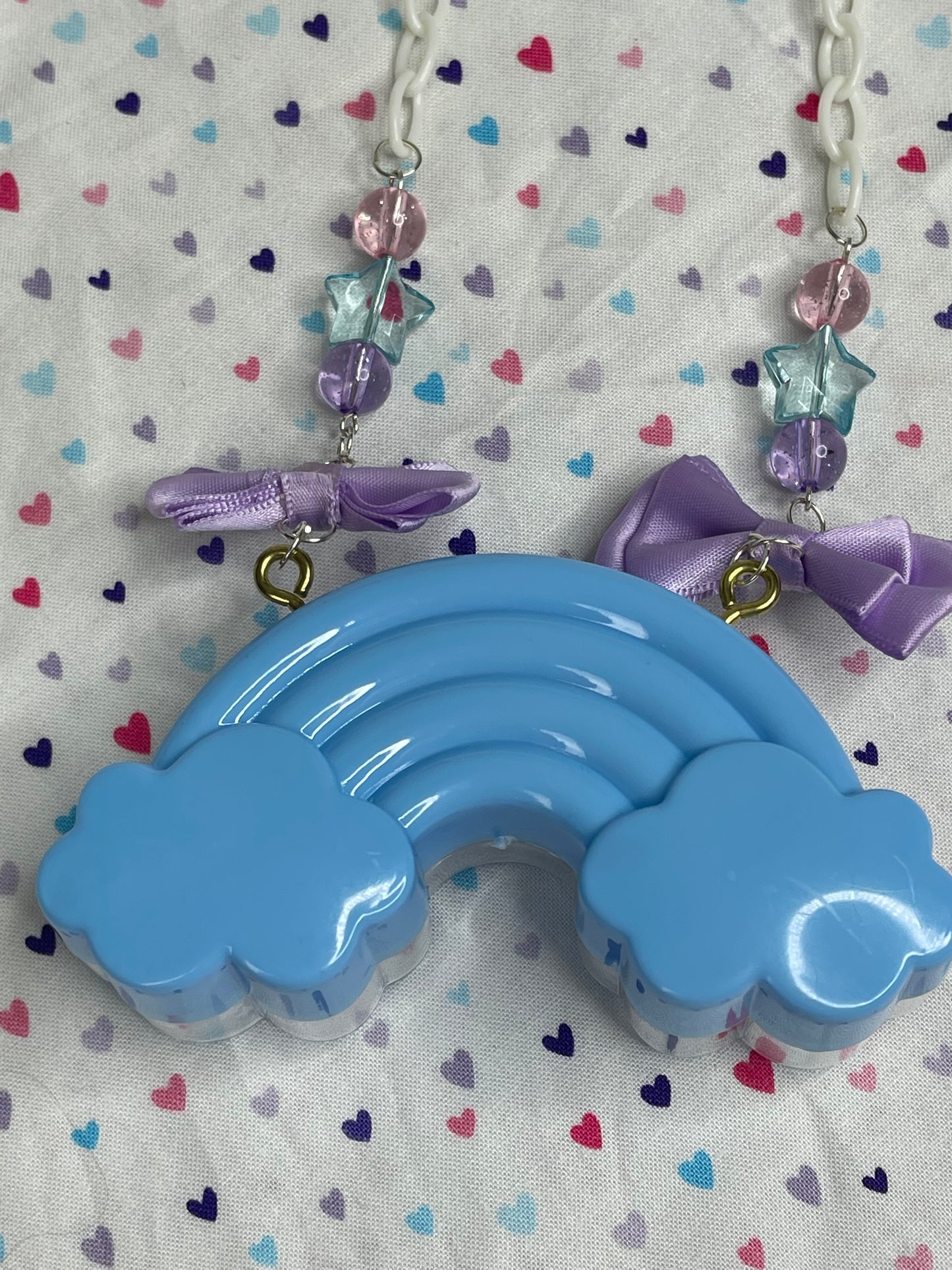 Blue Rainbow Dry Shaker Necklace