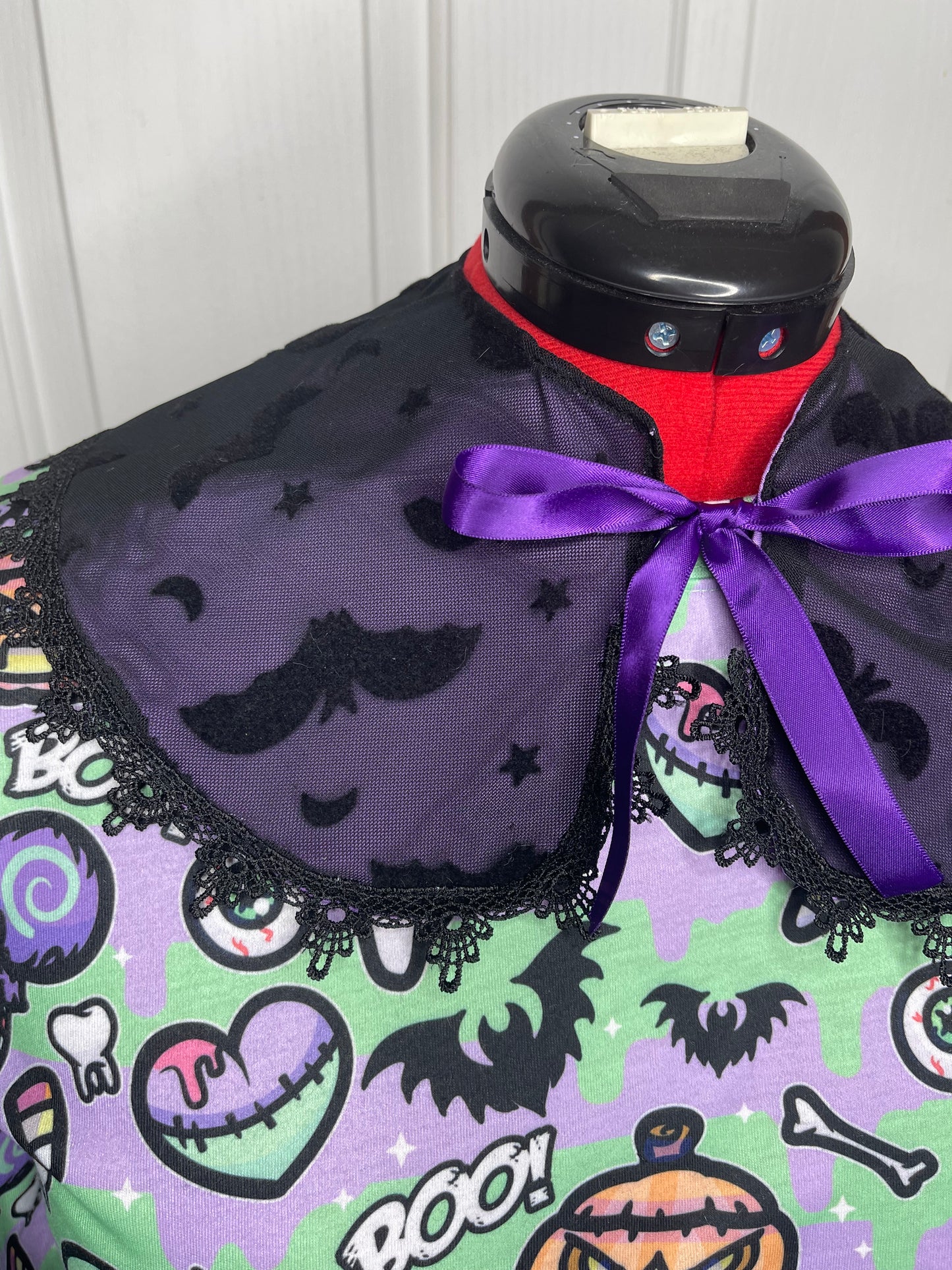 Batty Detachable Collar