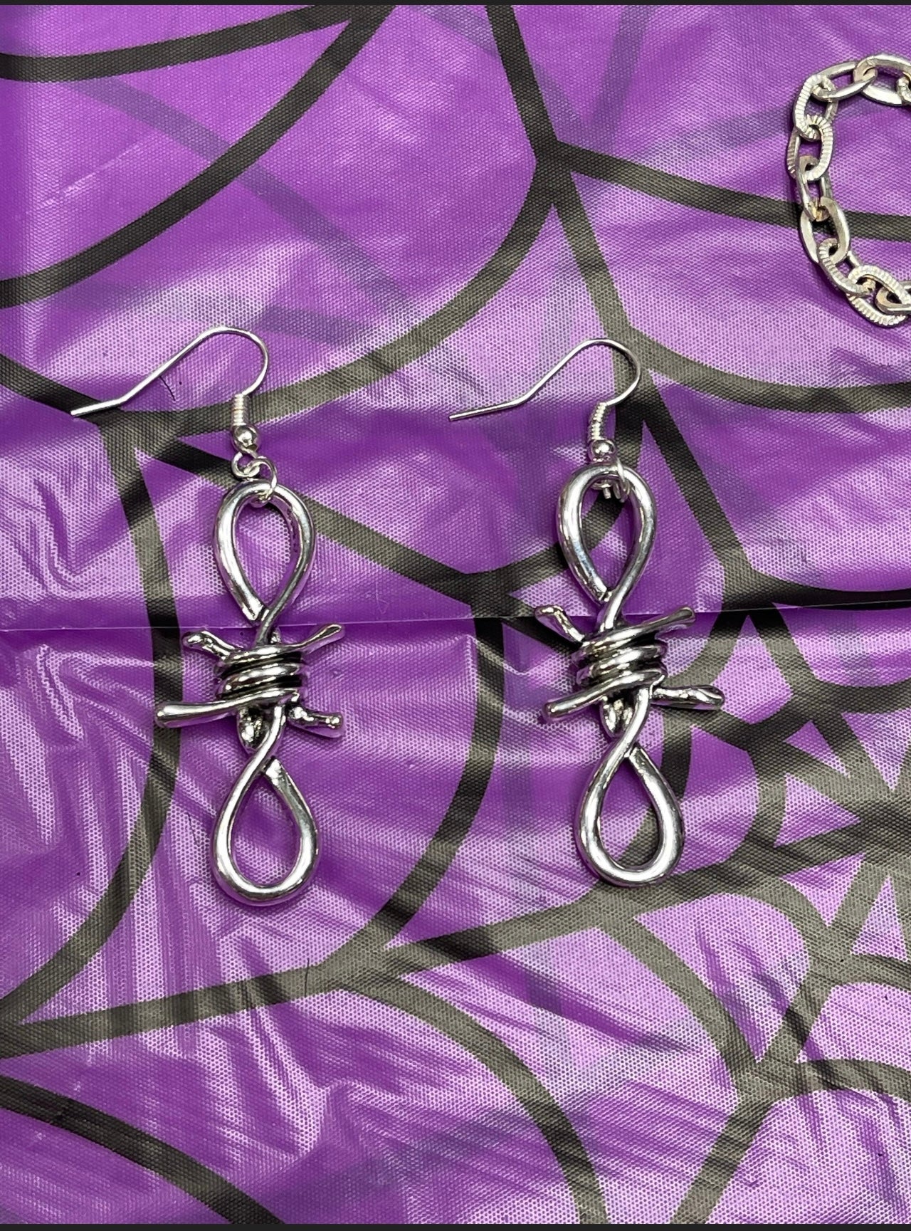 Barbed Wire Necklace/Earring Set