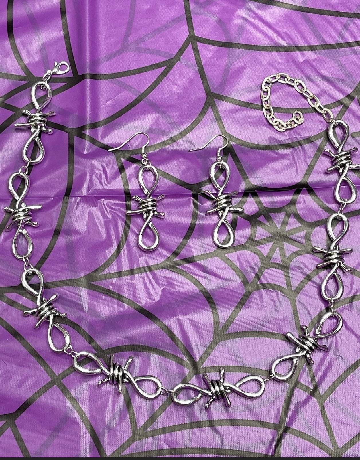 Barbed Wire Necklace/Earring Set